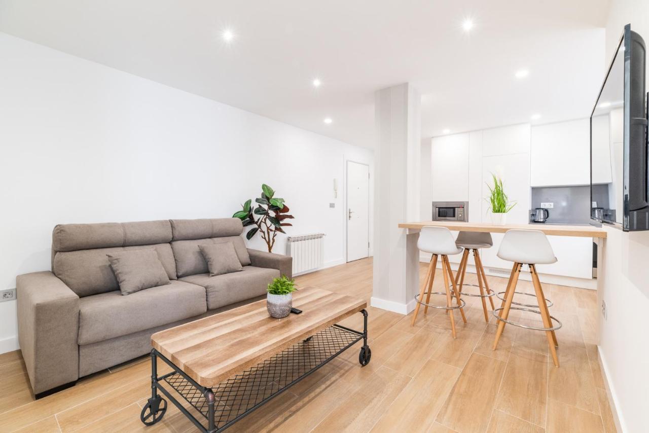 Trendy And Bright Apartment Grenade Extérieur photo